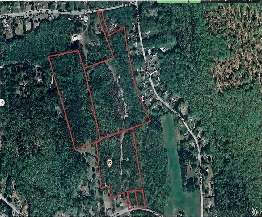 land for sale at 87-12 State St Bondsville - $499,900