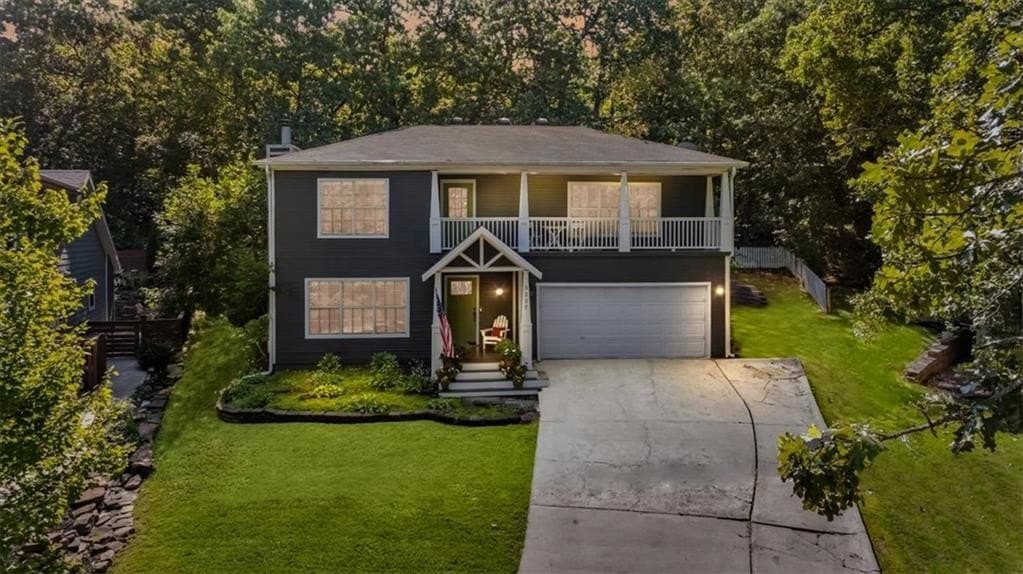 5 bedroom house for sale at 3227 N Kings Cross Fayetteville - $549,000