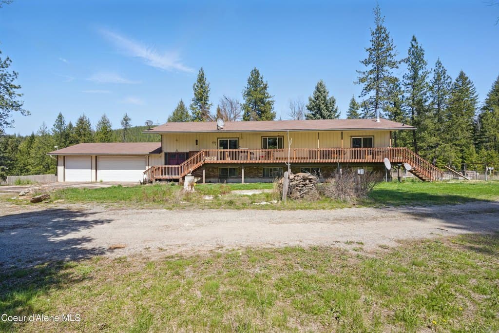 3 bedroom house for sale at 2043 Blanchard Cutoff Rd Blanchard - $1,250,000