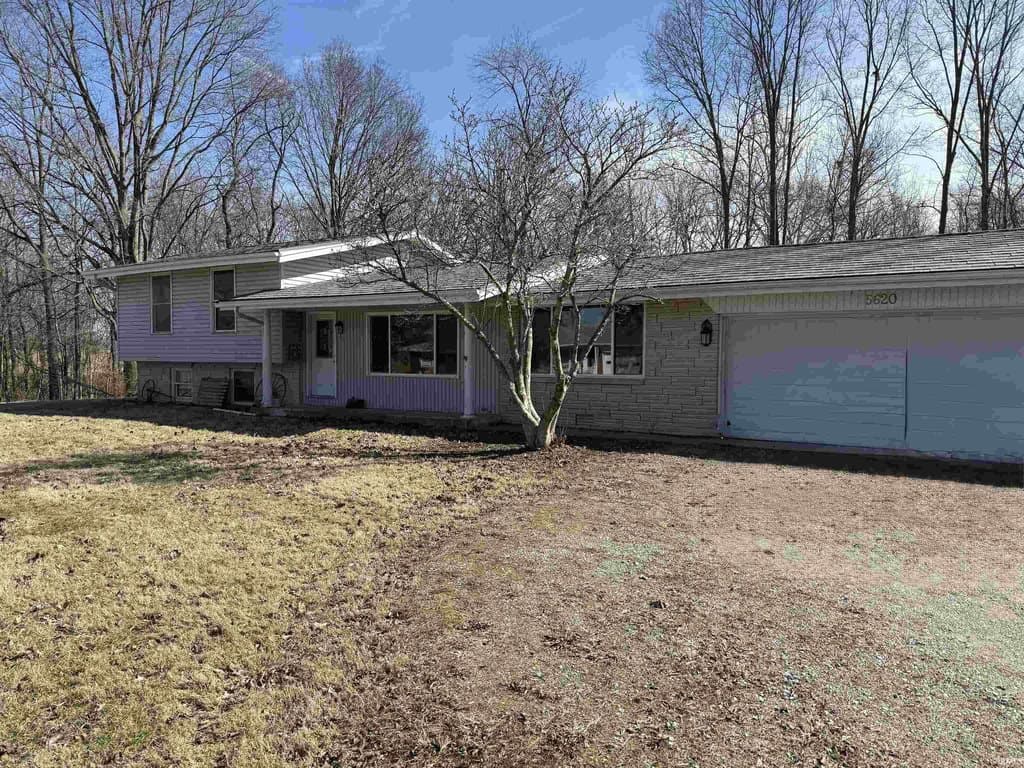4 bedroom house for sale at 5620 E 350 S Bringhurst - $259,900