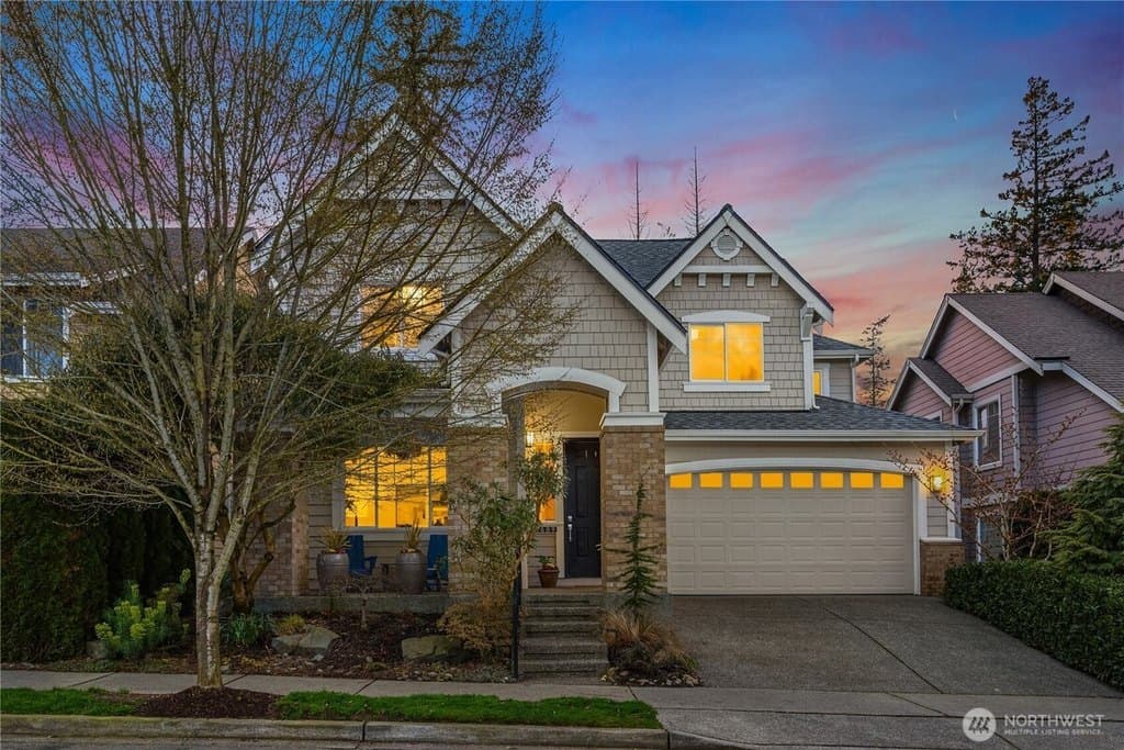 4 bedroom house for sale at 1689 24th Ave NE Issaquah 98029 - $1,998,000