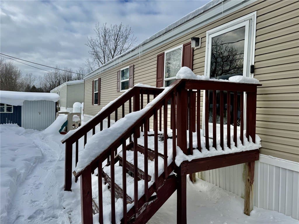 3 bedroom mobile home for sale at 3189 Broadway Rd Lot 8 Alexander - $38,500