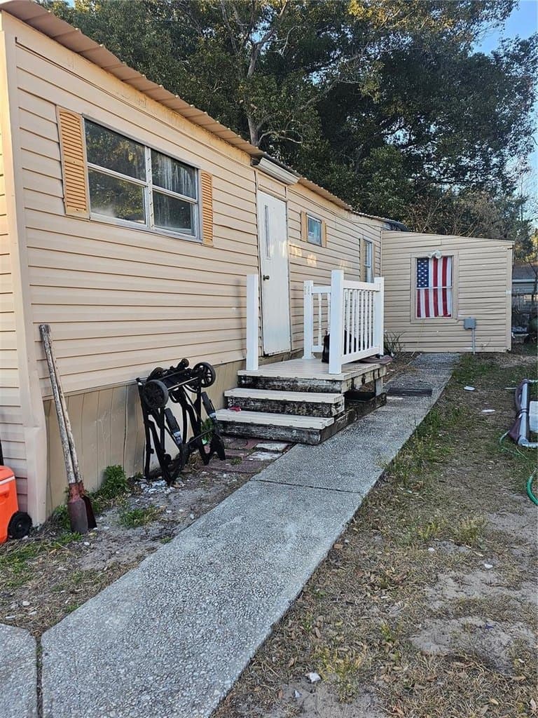 2 bedroom mobile home for sale at 20347 Greenwing Rd Altoona - $85,000