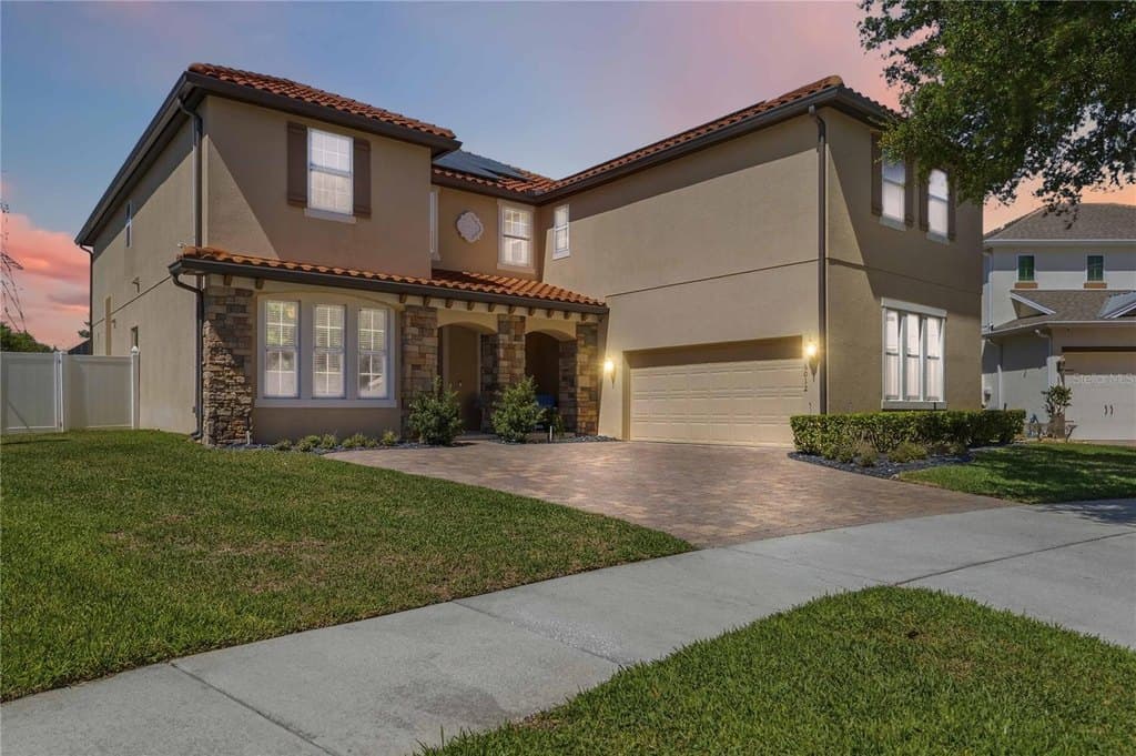 8 bedroom house for sale at 6012 Roseate Spoonbill Dr Windermere 34786 - $1,200,000