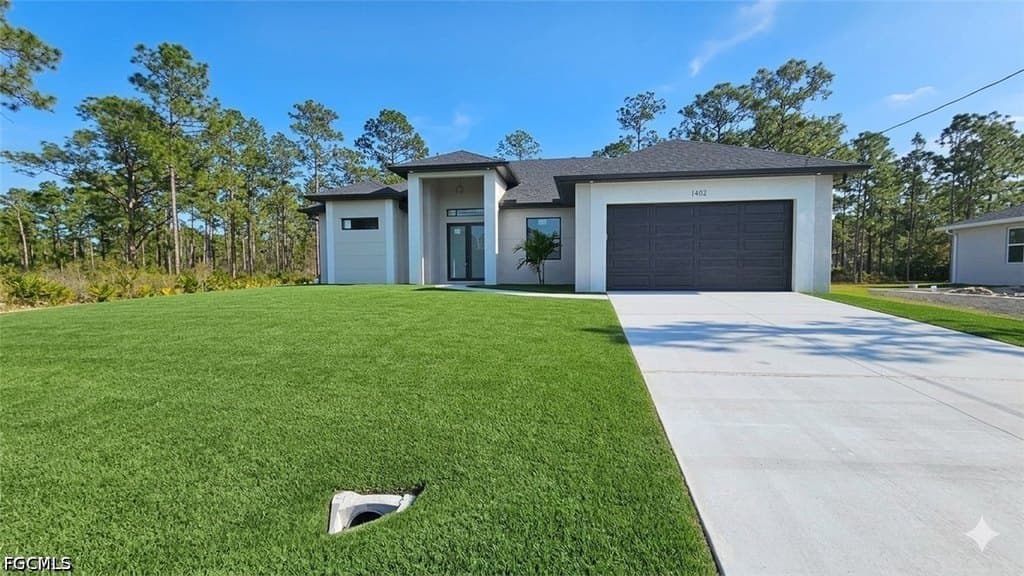 3 bedroom house for sale at 1402 5th Ave Lehigh Acres 33972 - $405,000