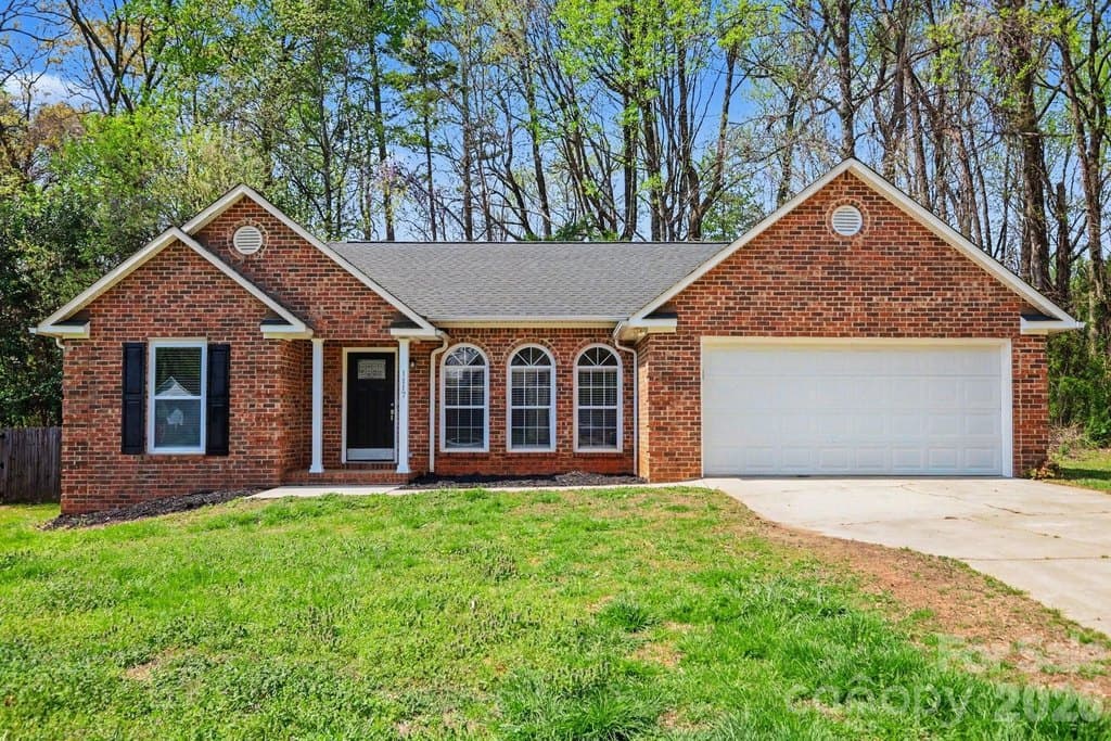 3 bedroom house for sale at 1117 Capps Hollow Dr Charlotte - $299,900