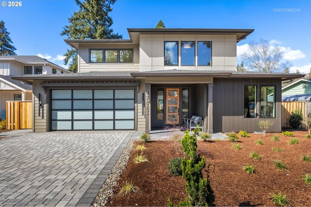 4 bedroom house for sale at 17883 Tamara Ave Lake Oswego 97035 - $1,779,000