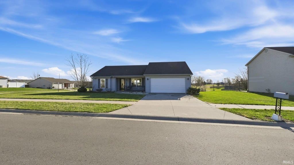 3 bedroom house for sale at 514 Ley St Avilla - $223,000