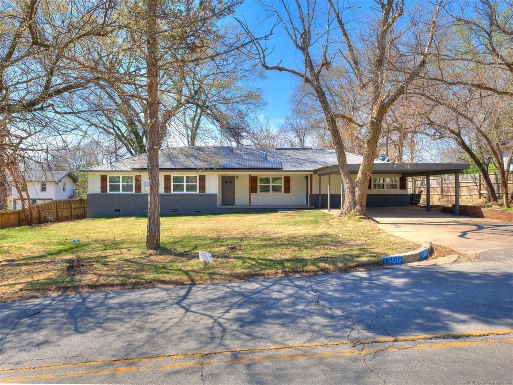 4 bedroom house for sale at 1300 N McKinley Ave Sand Springs 74063 - $315,000