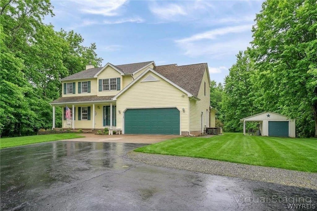 4 bedroom house for sale at 6354 Dye Rd Akron - $529,900