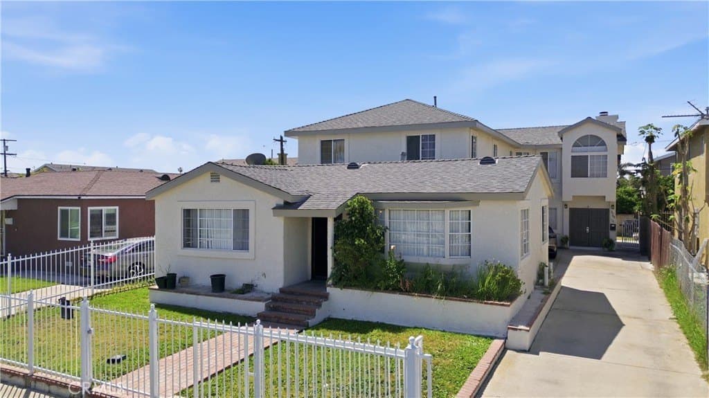 multi-family for sale at 3362 W 134th St Hawthorne 90250 - $1,250,000