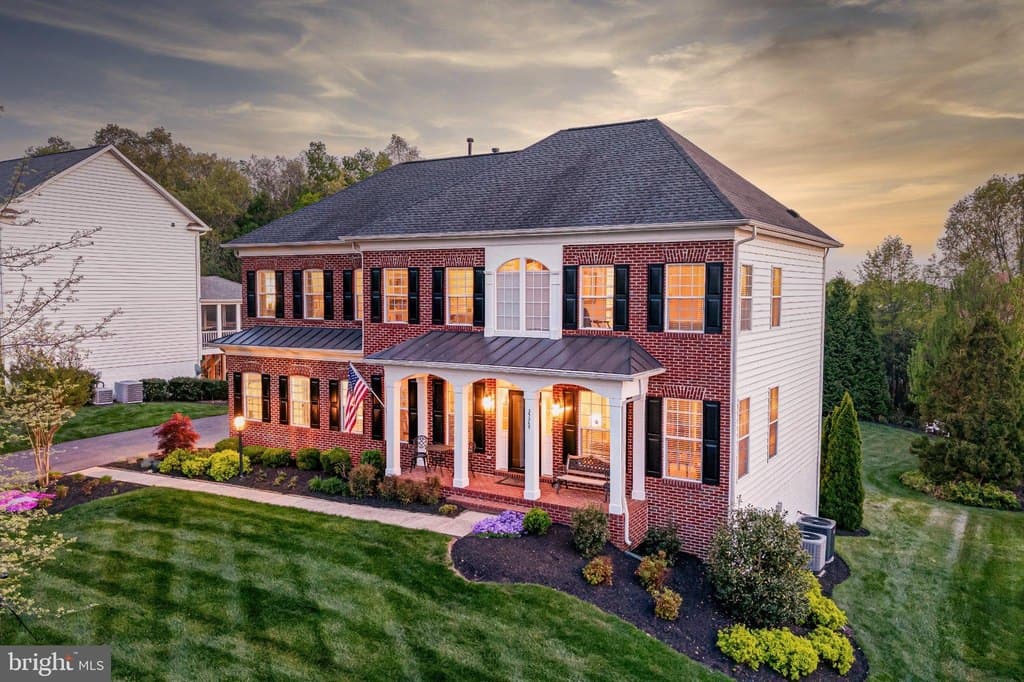 5 bedroom house for sale at 25265 Oribi Pl Stone Ridge 20105 - $1,325,000