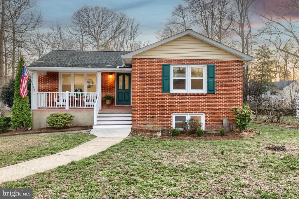 4 bedroom house for sale at 115 Edgemere Dr Annapolis Neck - $625,000