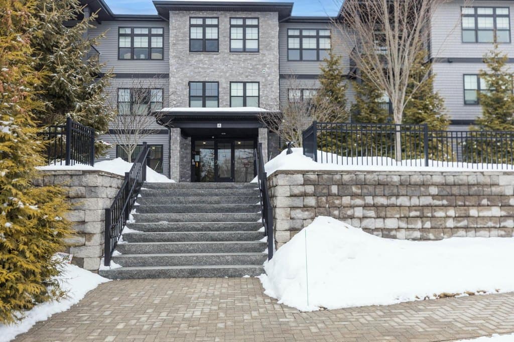 2 bedroom condo for sale at 2075 Lafayette Rd Unit A18 Portsmouth 03801 - $685,000