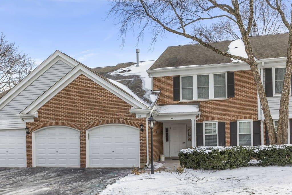 3 bedroom condo for sale at 513 Green Bridge Ln Apt B Prospect Heights 60070 - $329,000