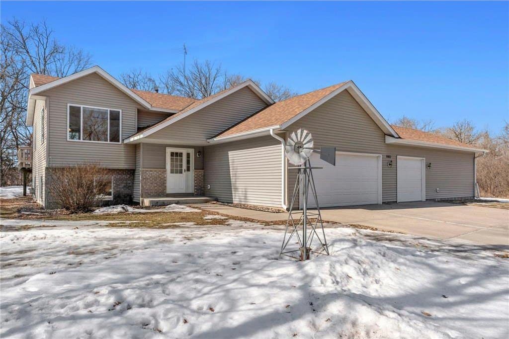 3 bedroom house for sale at 9382 191st Ave SE Becker - $399,900
