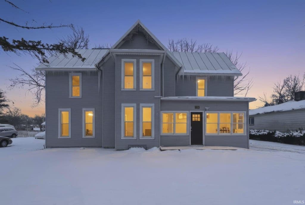 3 bedroom house for sale at 120 N Main St Avilla - $230,000