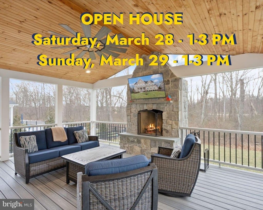 5 bedroom house for sale at 41123 Hickory Hedge Pl Aldie - $1,499,000