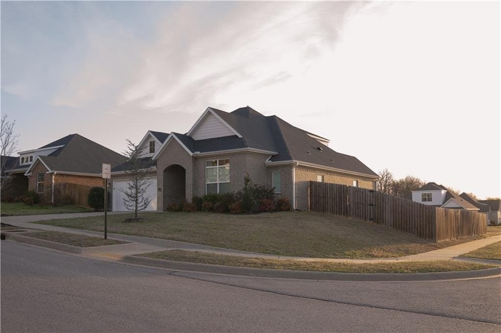 3 bedroom house for sale at 2788 N Grey Squirrel Dr Fayetteville - $469,000