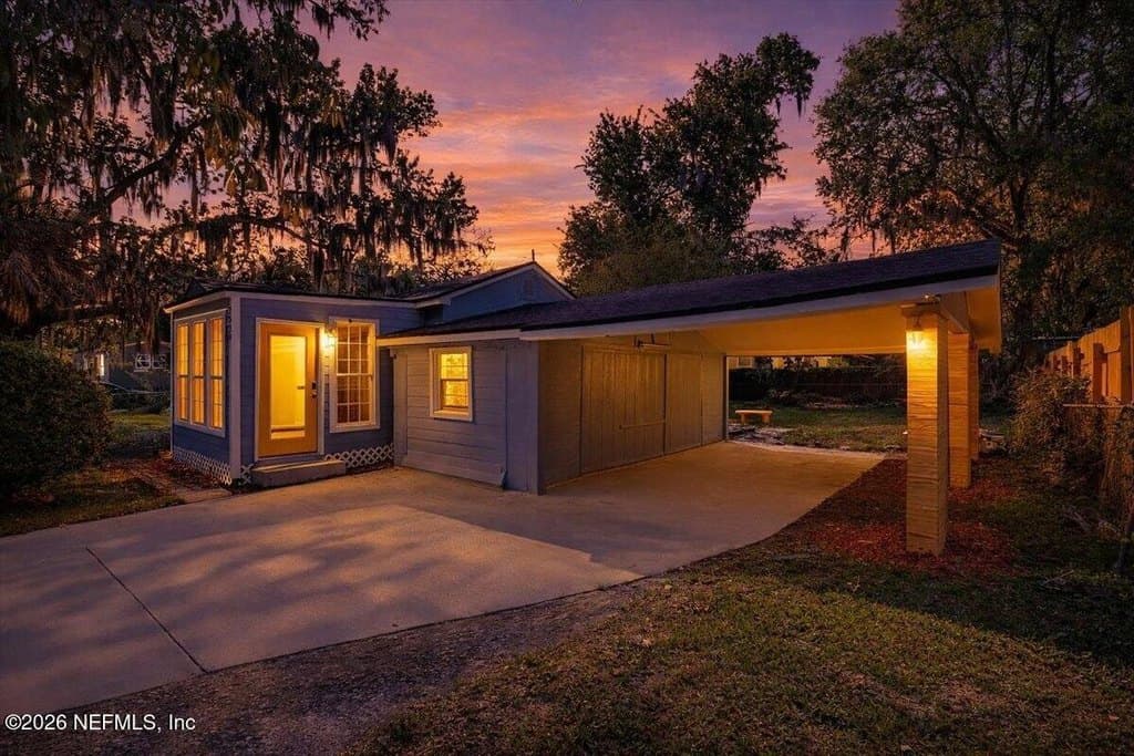 3 bedroom house for sale at 2520 Larsen Rd Jacksonville - $265,000