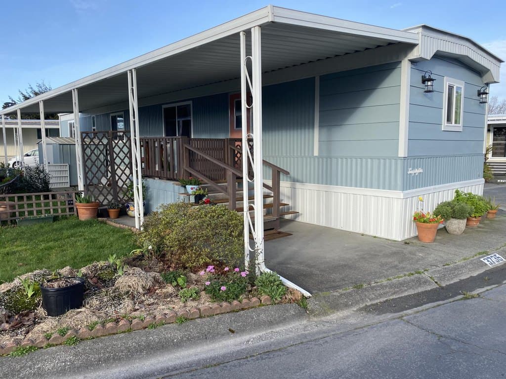 2 bedroom mobile home for sale at 3735 Shetland Ln Arcata 95521 - $125,000
