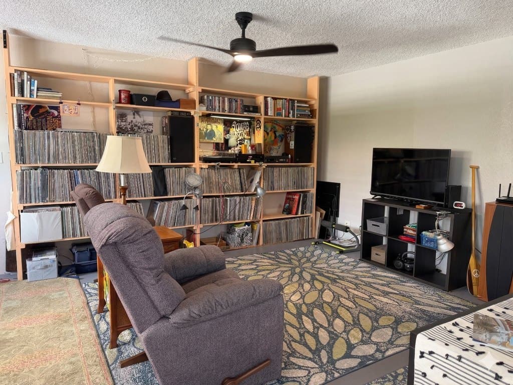 2 bedroom condo for sale at 75-5709 Kalawa St Apt D2 Kailua 96740 - $449,000