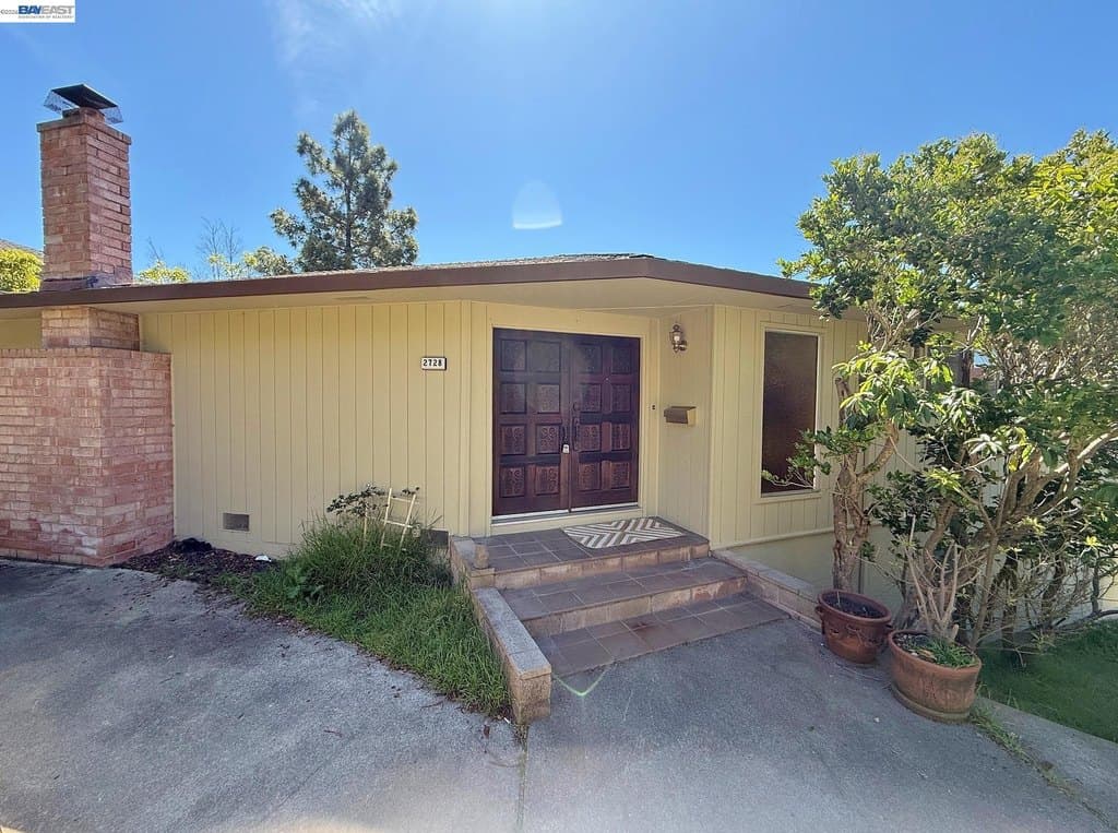 3 bedroom house for sale at 2728 Sheffield Pl Castro Valley - $1,150,000