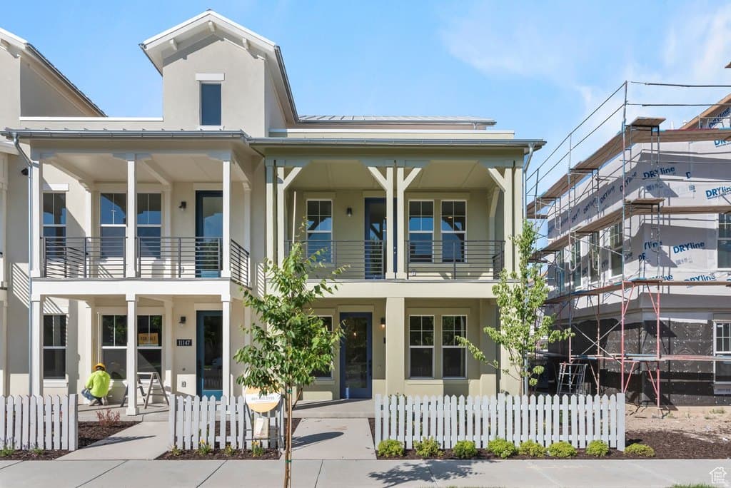 3 bedroom townhouse for sale at 11149 S Kestrel Rise Rd South Jordan 84009 - $614,000