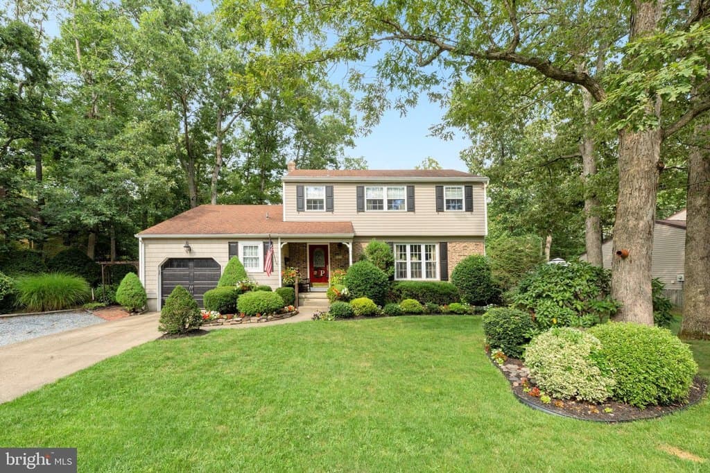 4 bedroom house for sale at 24 Winding Way Berlin - $549,900