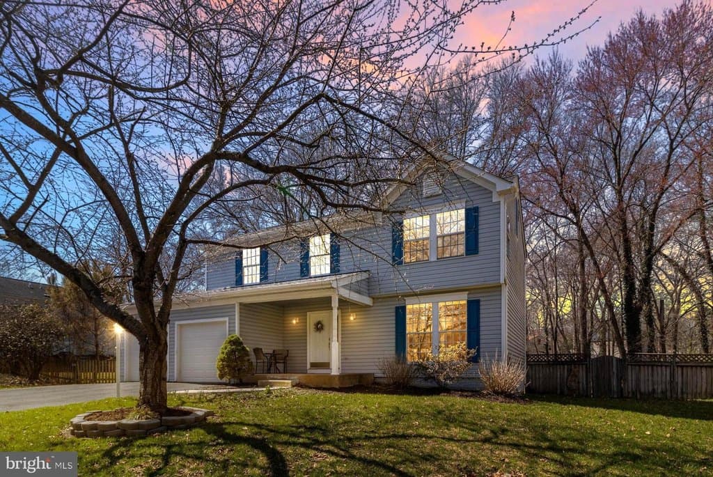 4 bedroom house for sale at 8302 Climbing Fern Ct Bowie - $545,000
