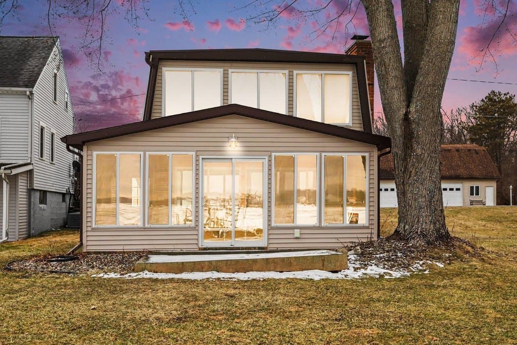 2 bedroom house for sale at 4601 Anderson Dr Albion - $700,000