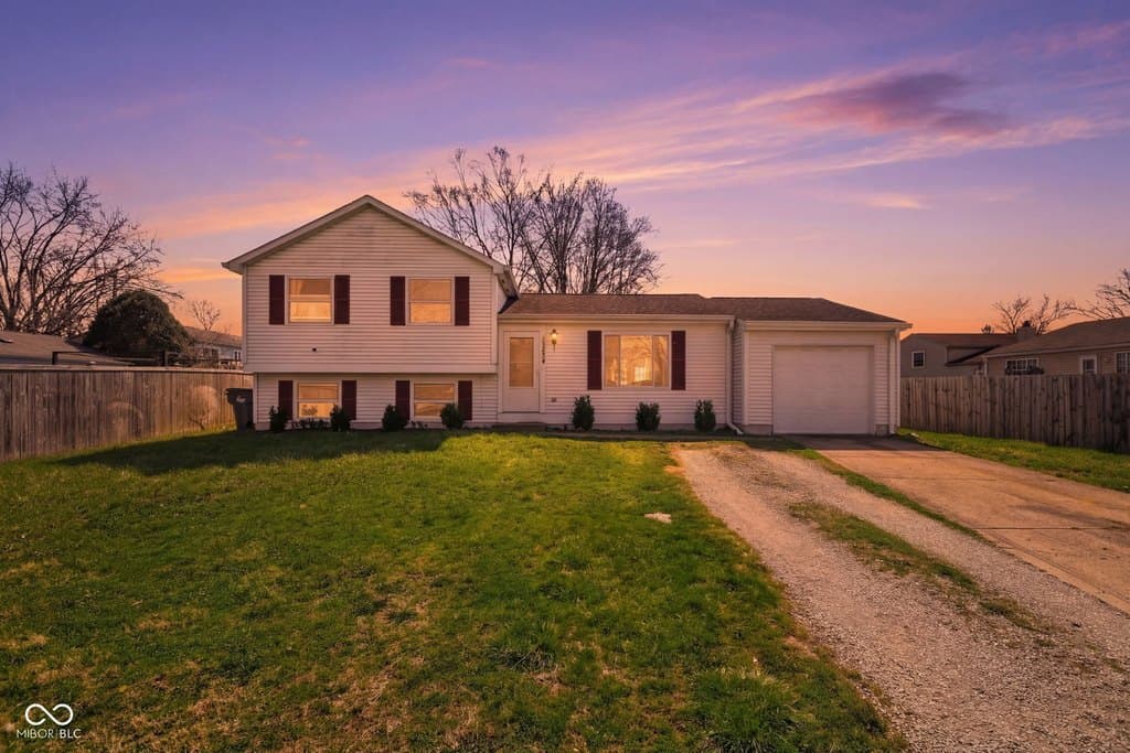 3 bedroom house for sale at 11639 E 10th St Indianapolis - $204,999