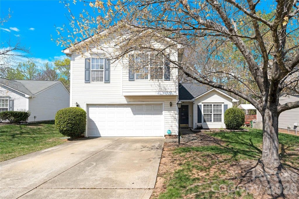3 bedroom house for sale at 5313 Crisfield Rd Charlotte - $310,000
