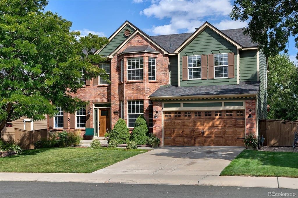 5 bedroom house for sale at 10048 Brisbane Way Highlands Ranch 80130 - $940,000
