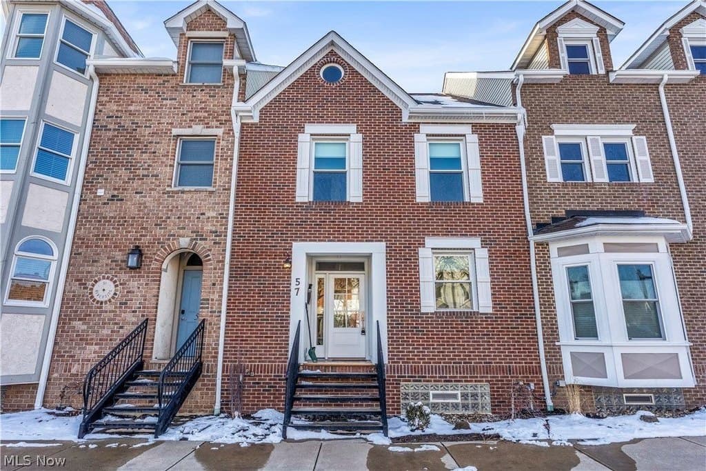 3 bedroom townhouse for sale at 57 Riverside Dr Berea - $479,900