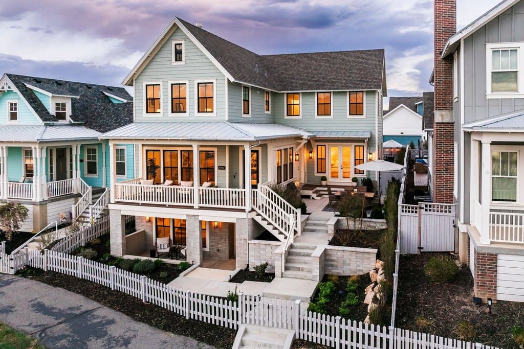 6 bedroom house for sale at 10962 S Paddle Board Way W South Jordan 84009 - $1,649,000