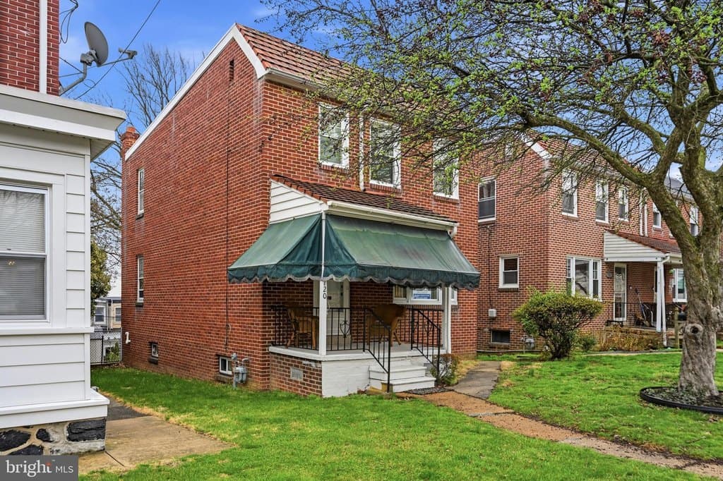 3 bedroom house for sale at 720 S Broom St Wilmington 19805 - $270,000