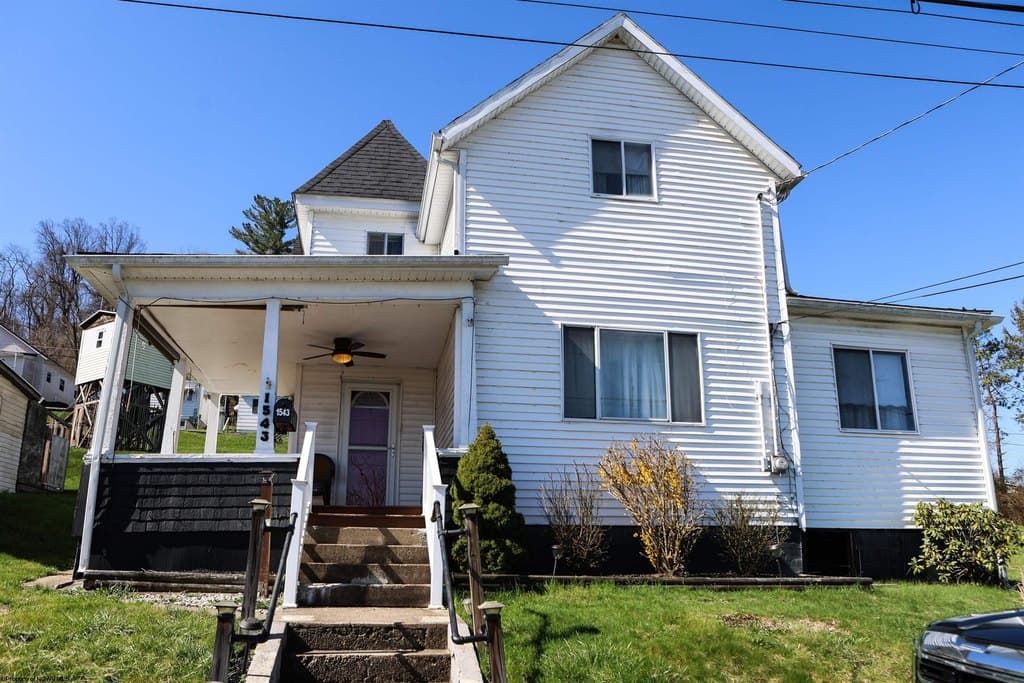3 bedroom house for sale at 1543 Fairmont Ave Clarksburg 26301 - $89,500
