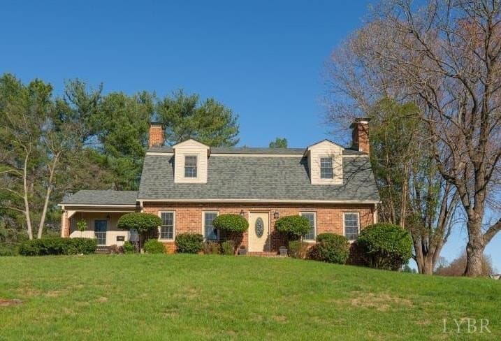 4 bedroom house for sale at 732 Chikasaw Rd Lynchburg 24502 - $439,000