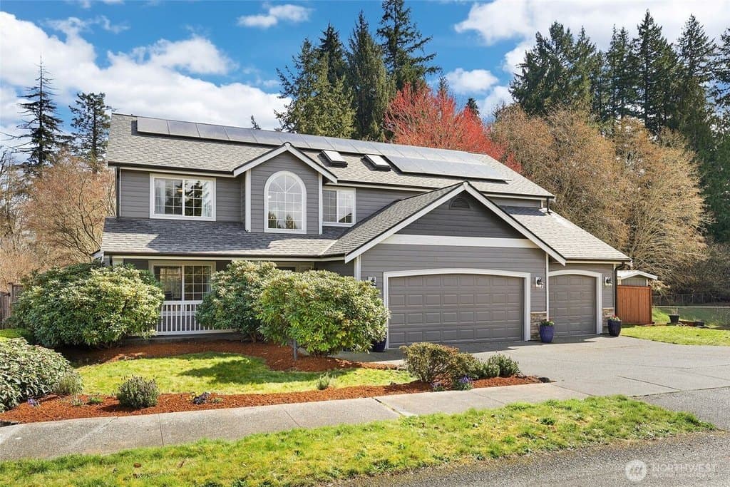 4 bedroom house for sale at 7032 Cavalier St SW Tumwater 98512 - $689,000