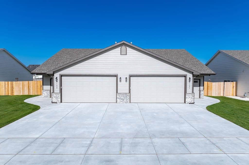 multi-family for sale at 9131 E Chris Ct Bel Aire - $379,500