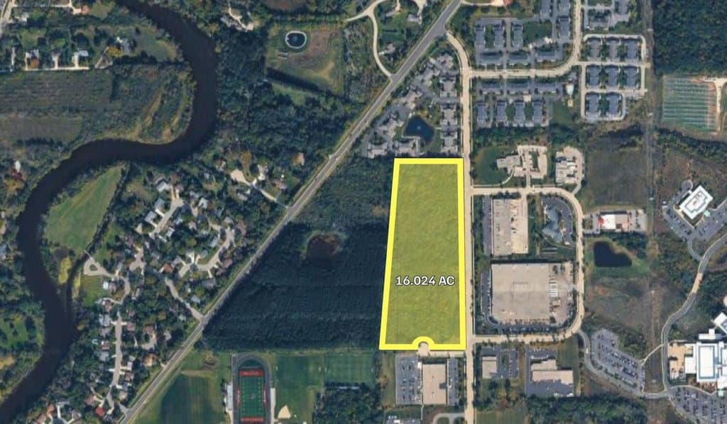 land for sale at Cheyenne Ave Lot 1 Grafton 53024 - $946,000