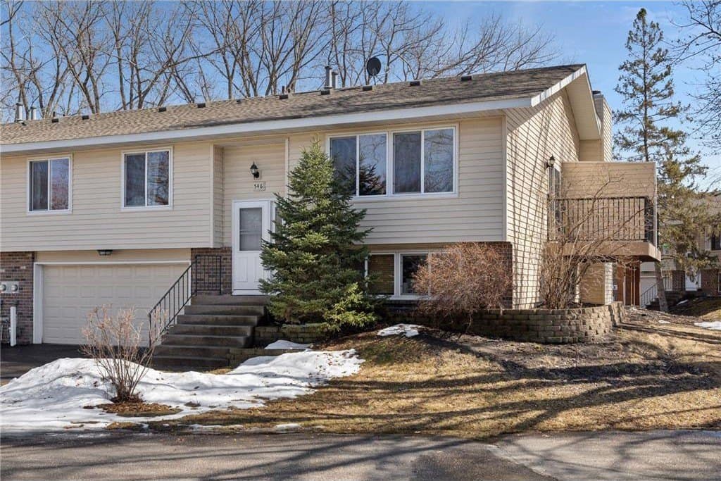 3 bedroom townhouse for sale at 546 98th Ave NE Blaine - $262,000