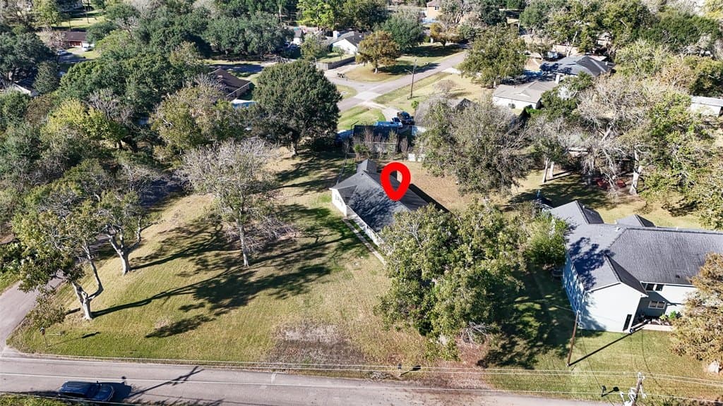 3 bedroom house for sale at 12430 Eiker Rd Brookside Village - $360,000