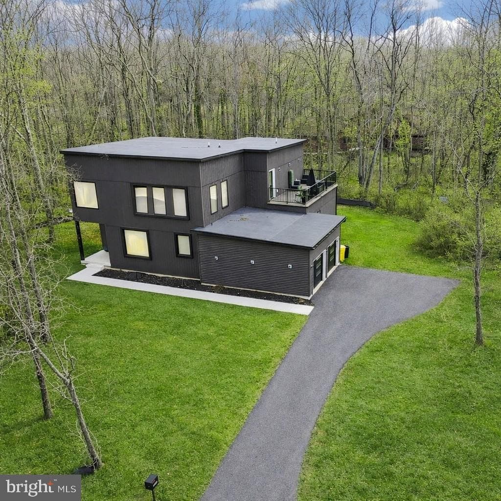 4 bedroom house for sale at 3249 Arundel on the Bay Rd Annapolis Neck - $1,050,000