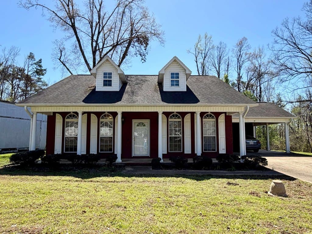 2 bedroom house for sale at 99 W Franks Rd Booneville - $149,900
