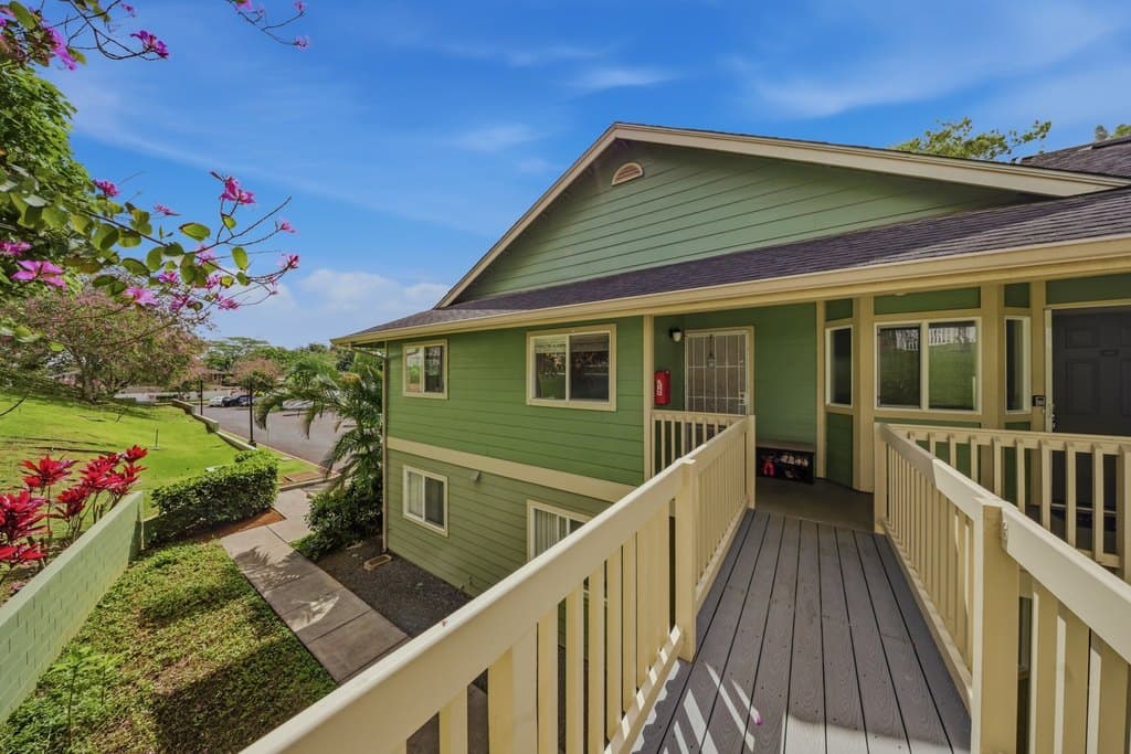 3 bedroom condo for sale at 2080 Manawalea St Apt 407 Lihue - $650,000