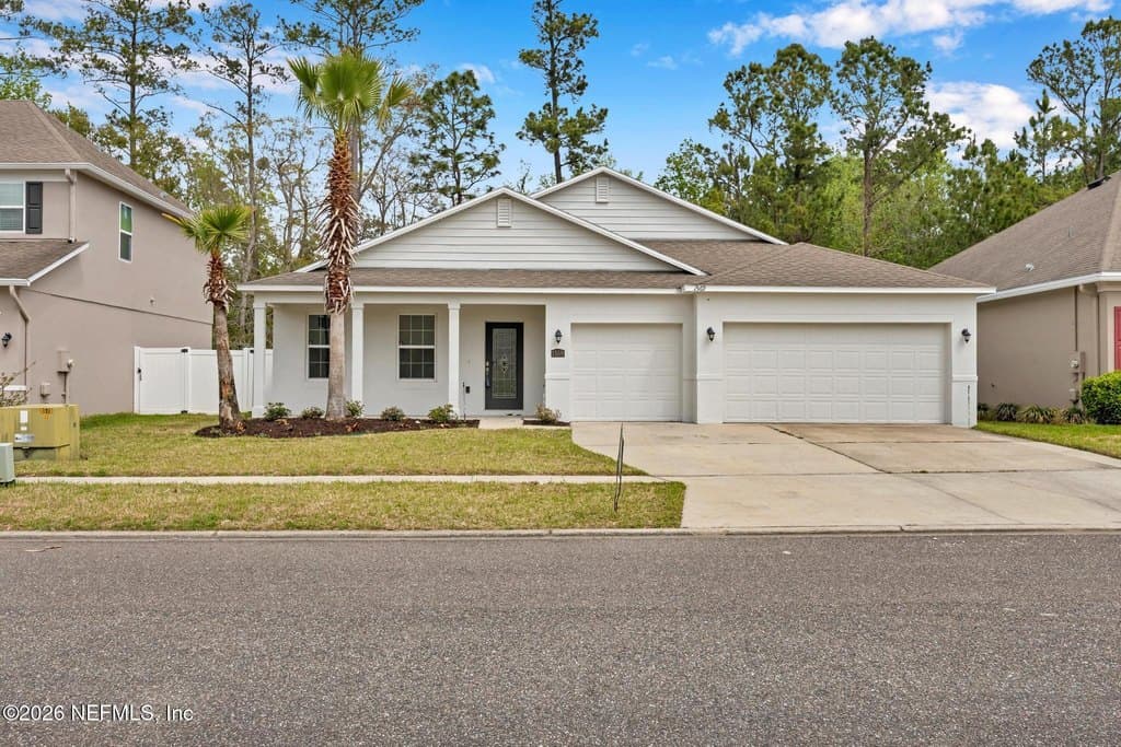 4 bedroom house for sale at 1569 Paso Fino Dr Jacksonville - $385,000