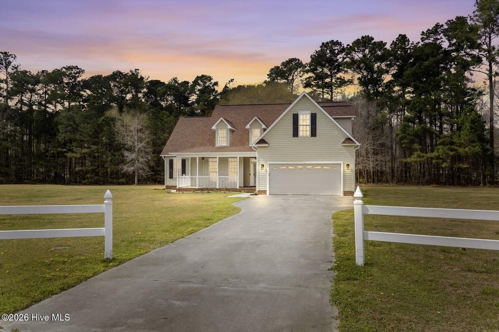 3 bedroom house for sale at 404 California Cutoff Rd Jacksonville 28546 - $399,000