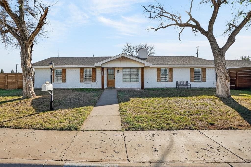 3 bedroom house for sale at 3409 W Cuthbert Ave Midland - $450,000